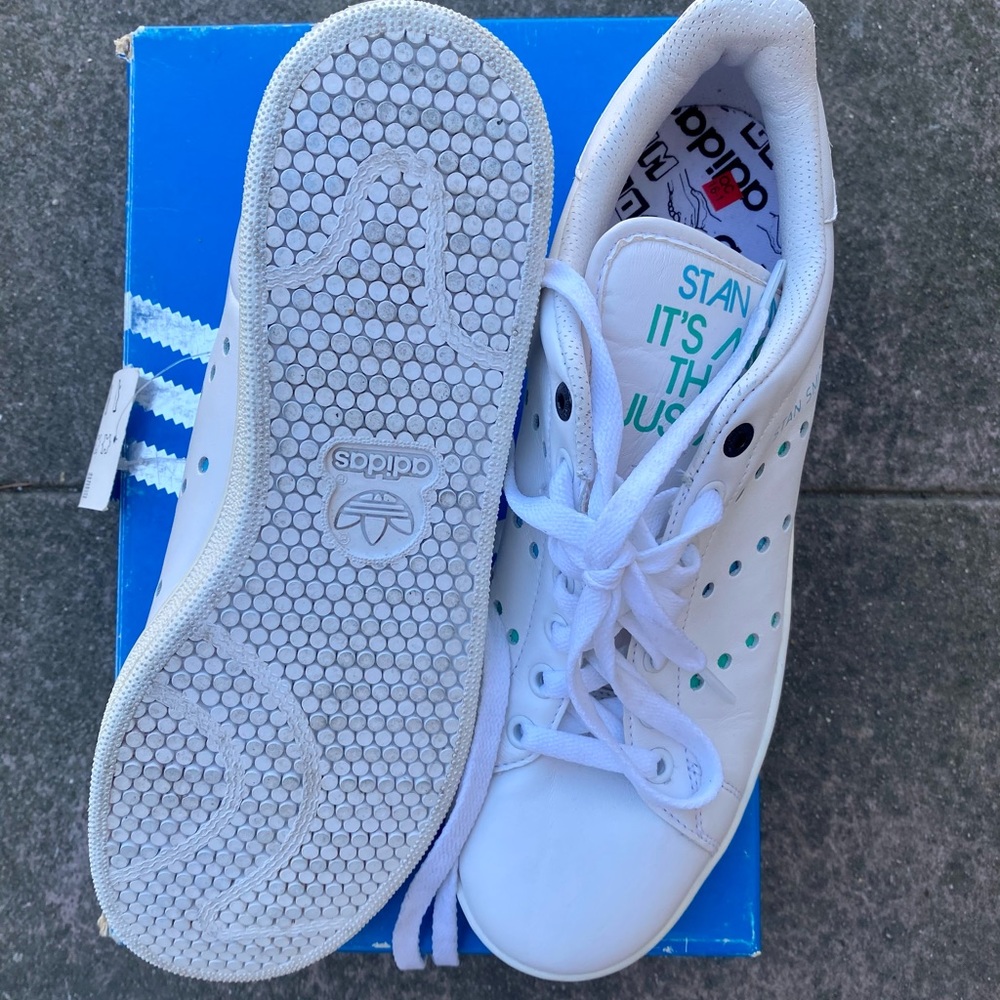 Rare Adidas Sam Smith originals NWT